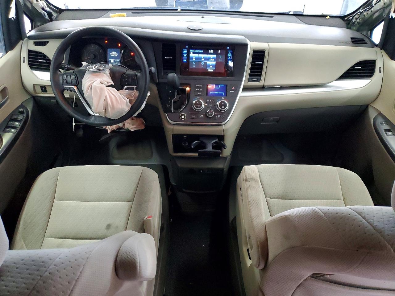 2015 TOYOTA SIENNA