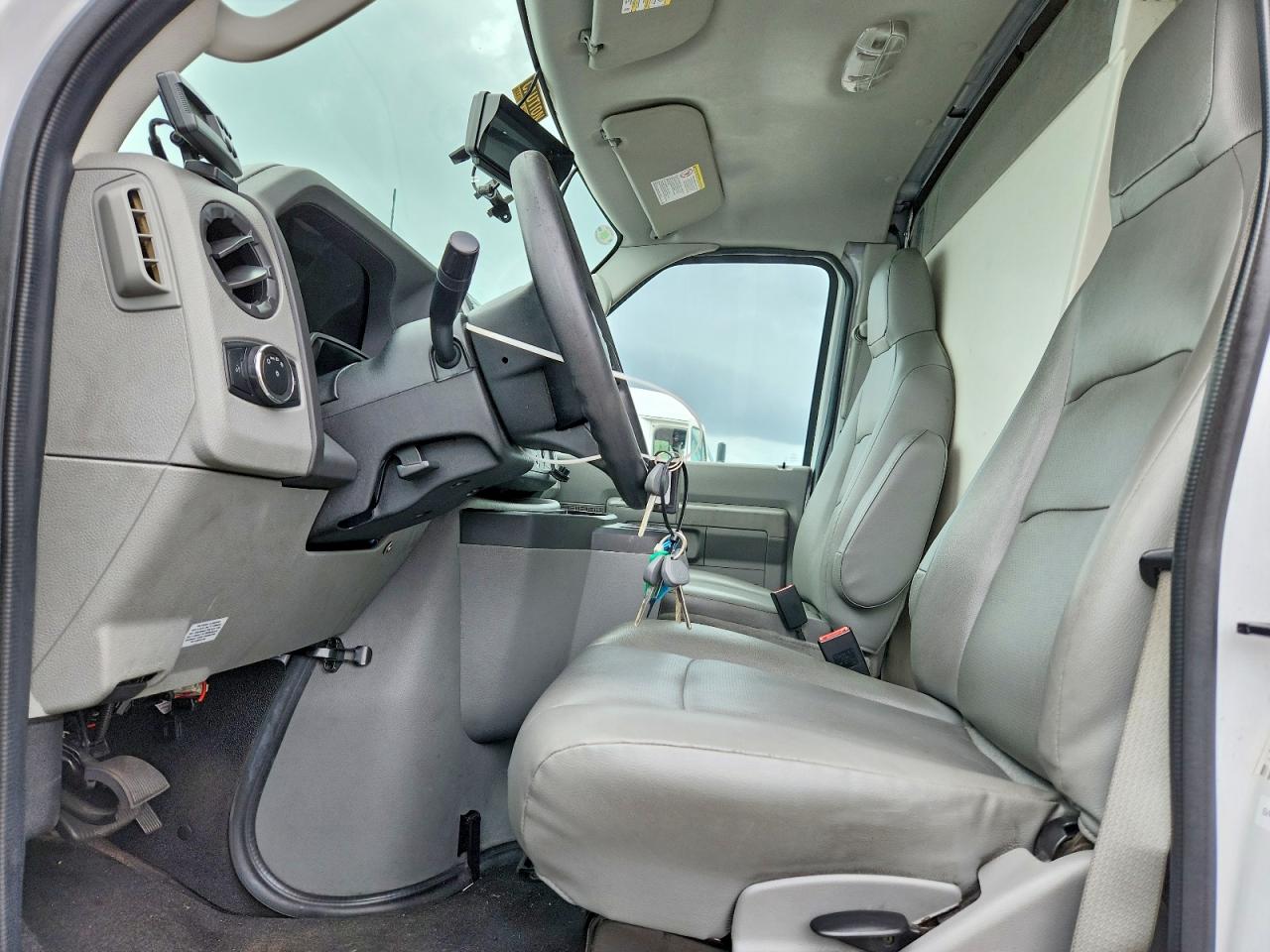 2023 FORD ECONOLINE