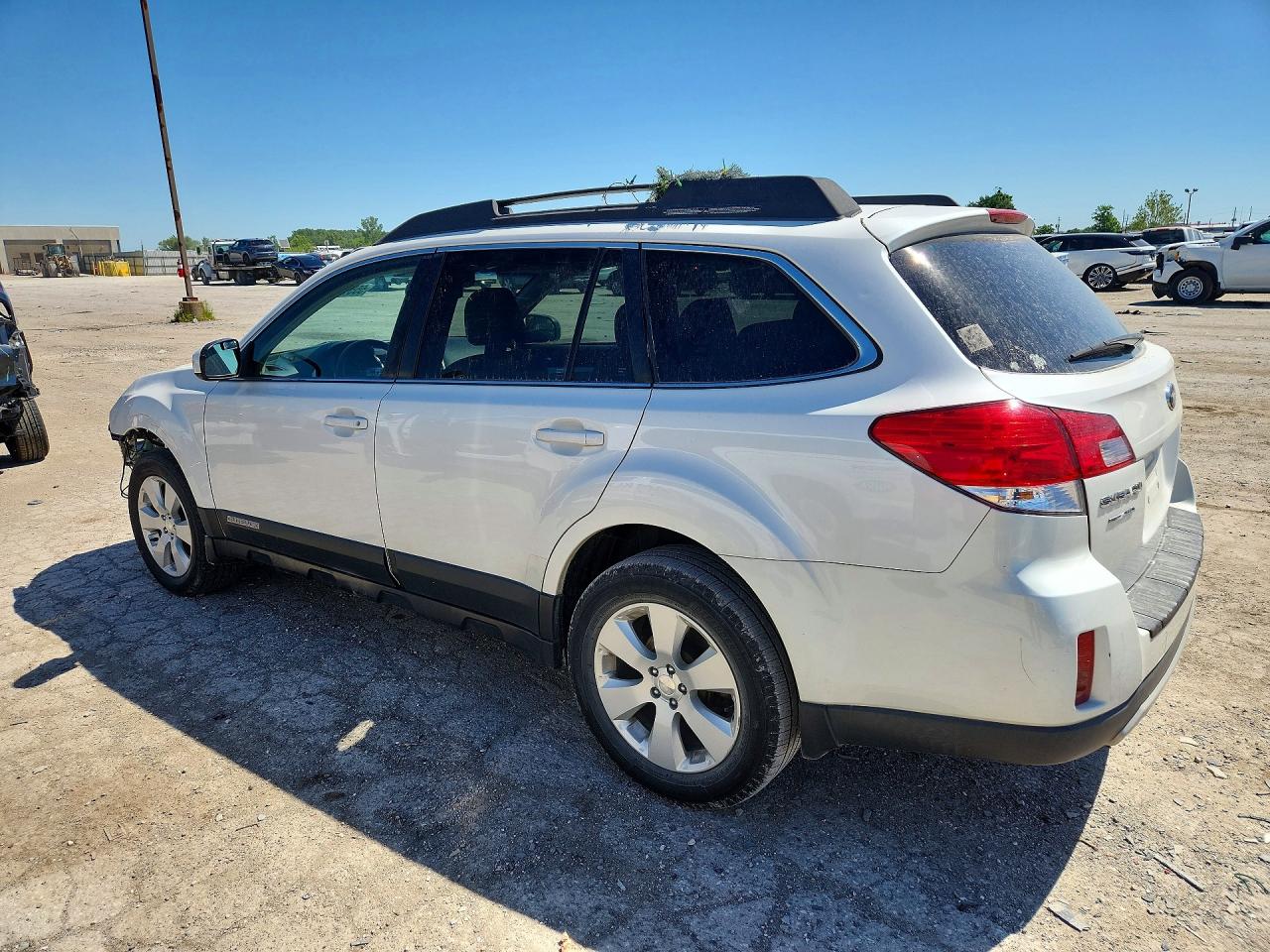 2012 SUBARU OUTBACK
