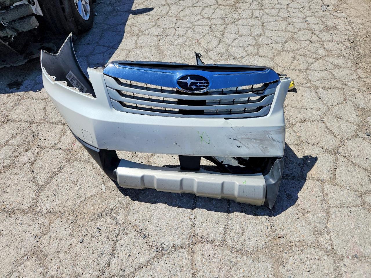 2012 SUBARU OUTBACK