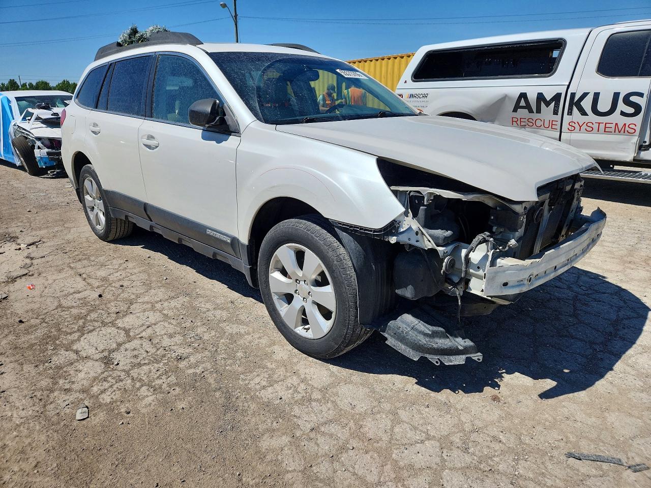 2012 SUBARU OUTBACK
