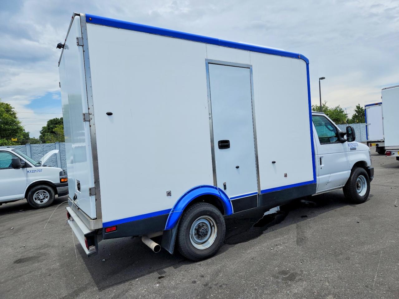 2023 FORD ECONOLINE