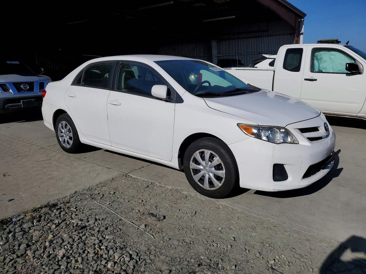 2011 TOYOTA COROLLA LE