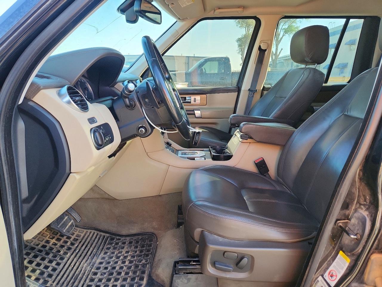 2016 LAND ROVER LR4