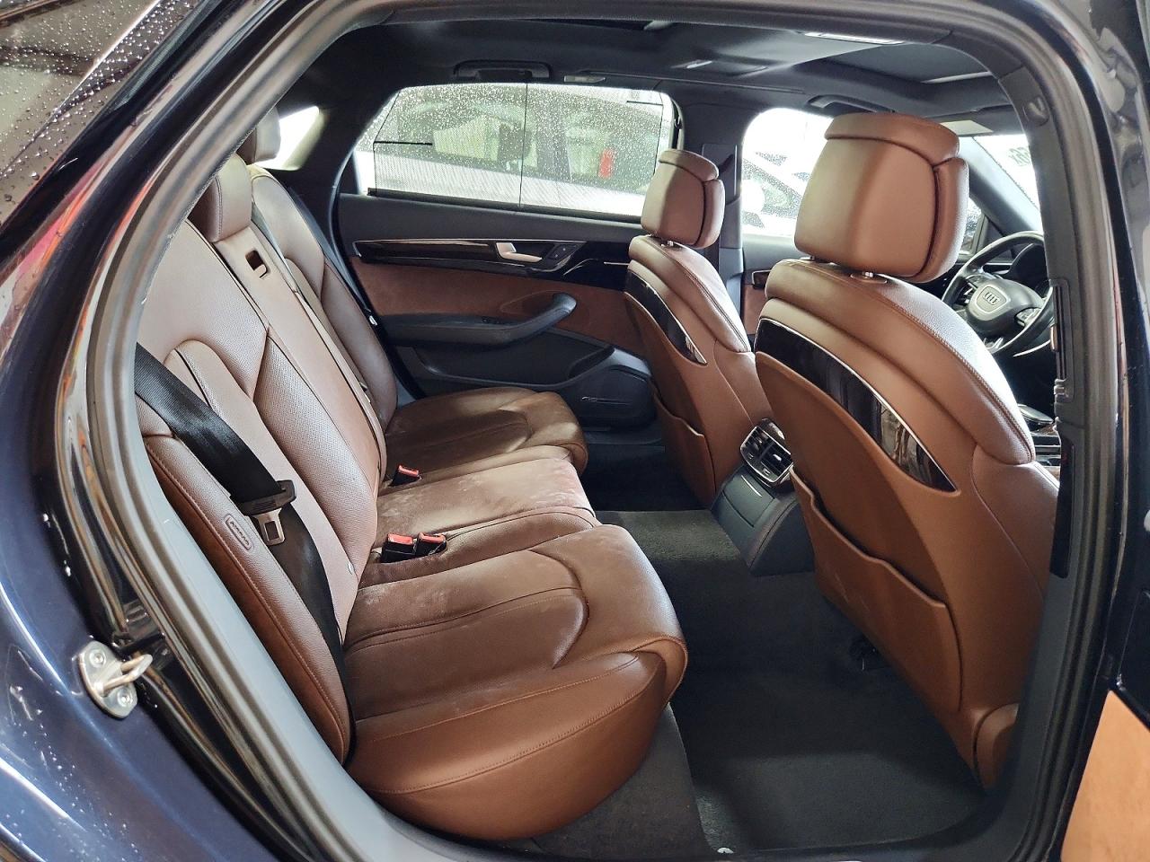 2017 AUDI A8
