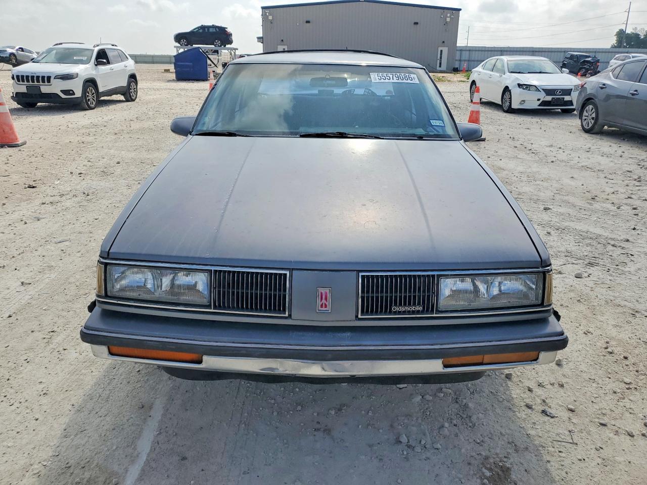 1989 OLDSMOBILE 88