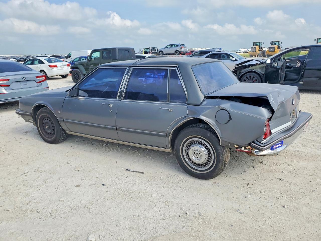 1989 OLDSMOBILE 88