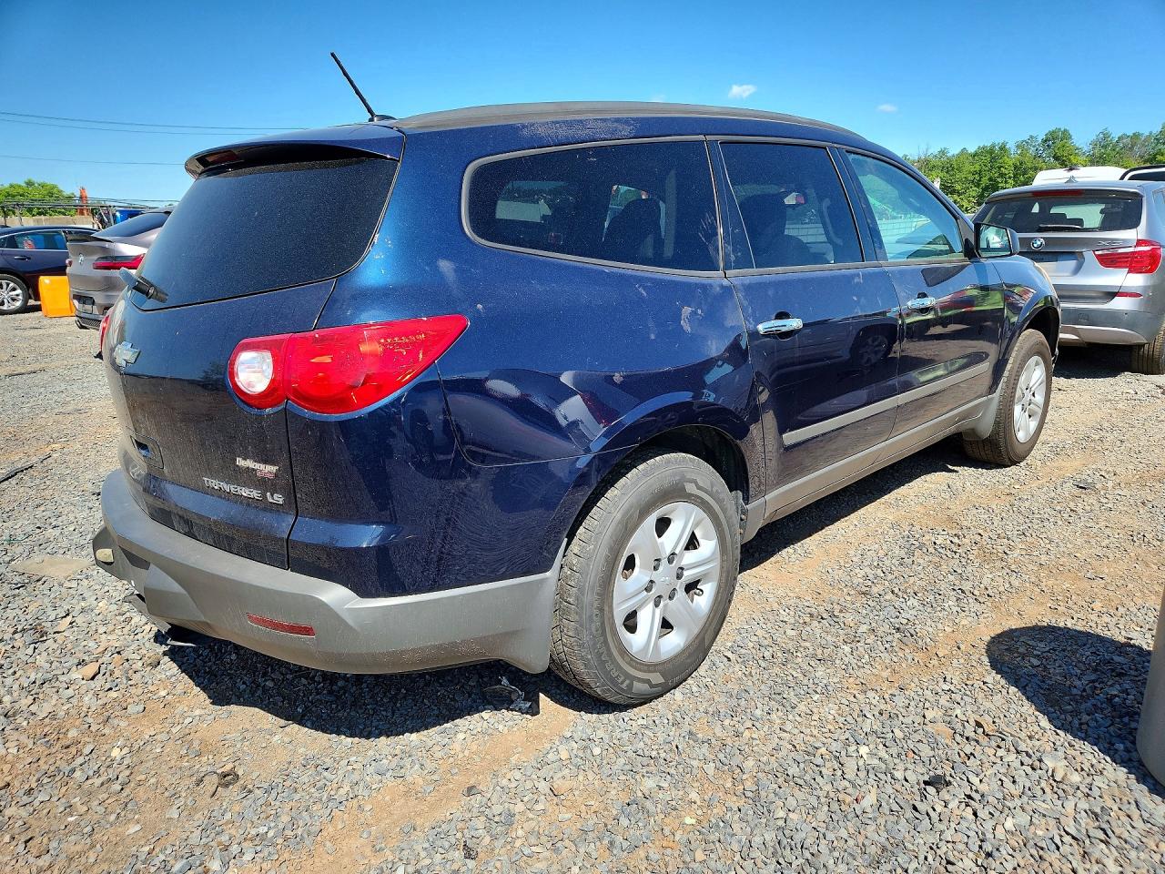 2010 CHEVROLET TRAVERSE