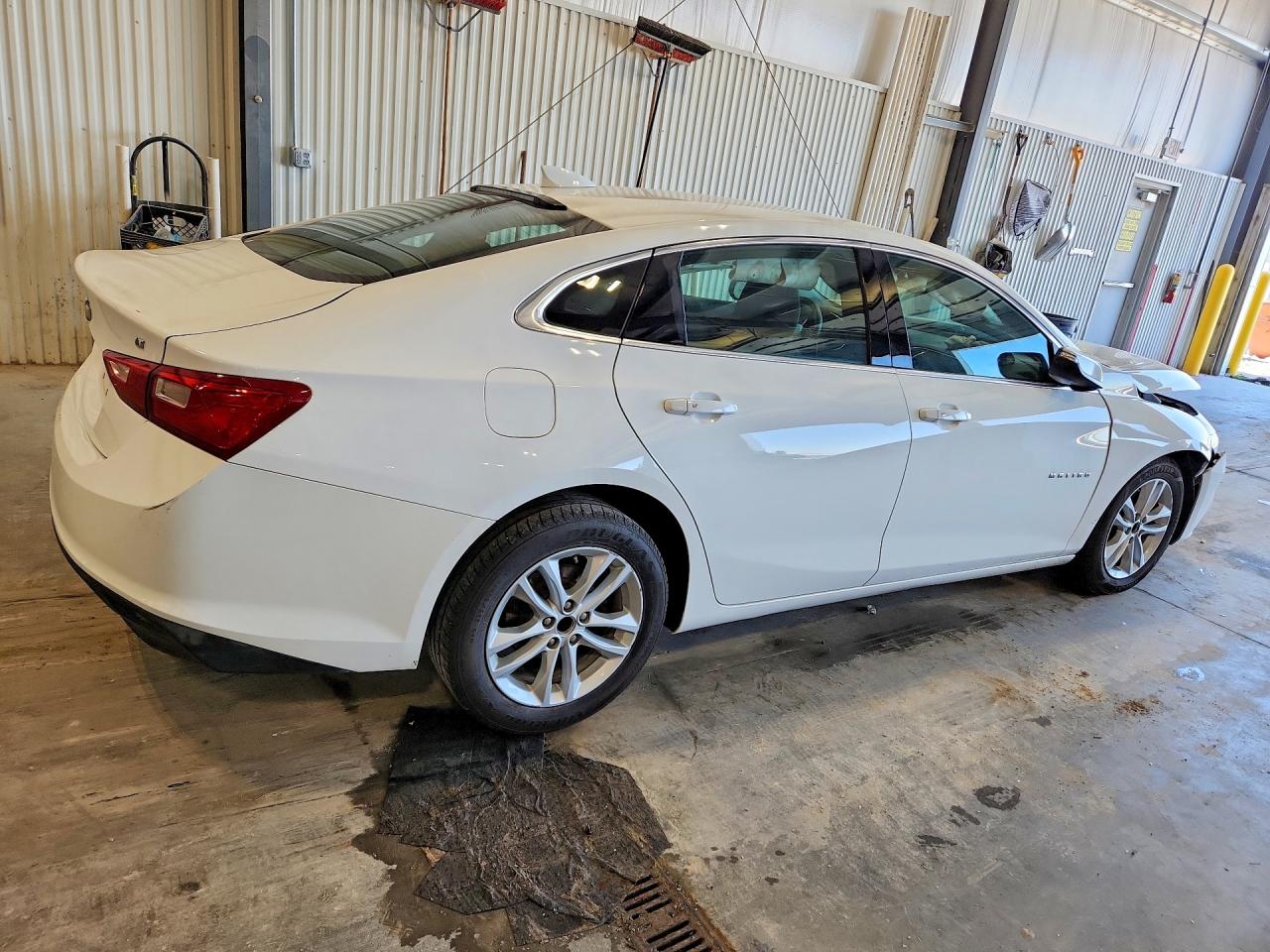 2017 CHEVROLET MALIBU LT