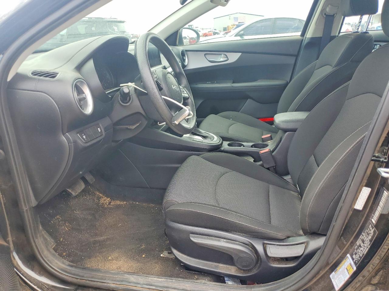 2024 KIA FORTE