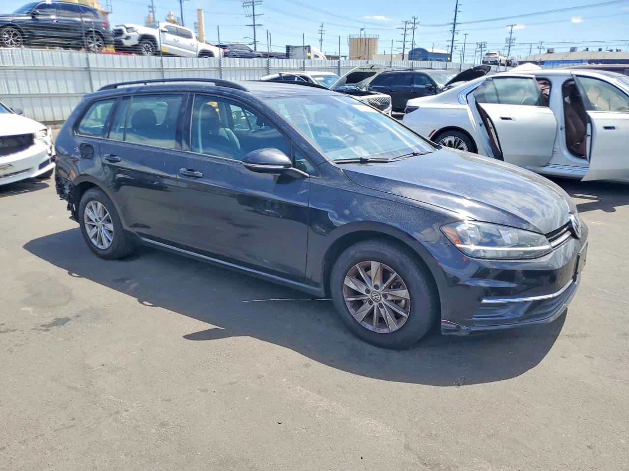 2019 VOLKSWAGEN GOLF
