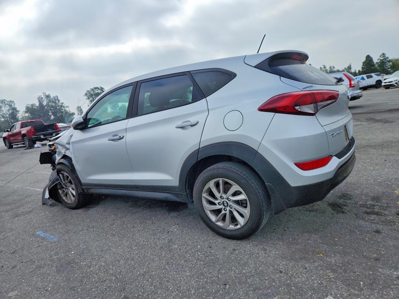 2016 HYUNDAI TUCSON