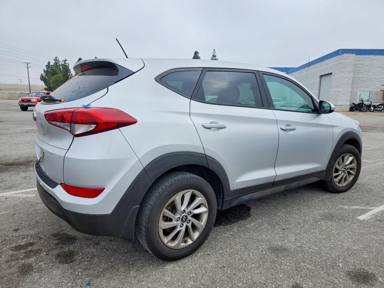 2016 HYUNDAI TUCSON