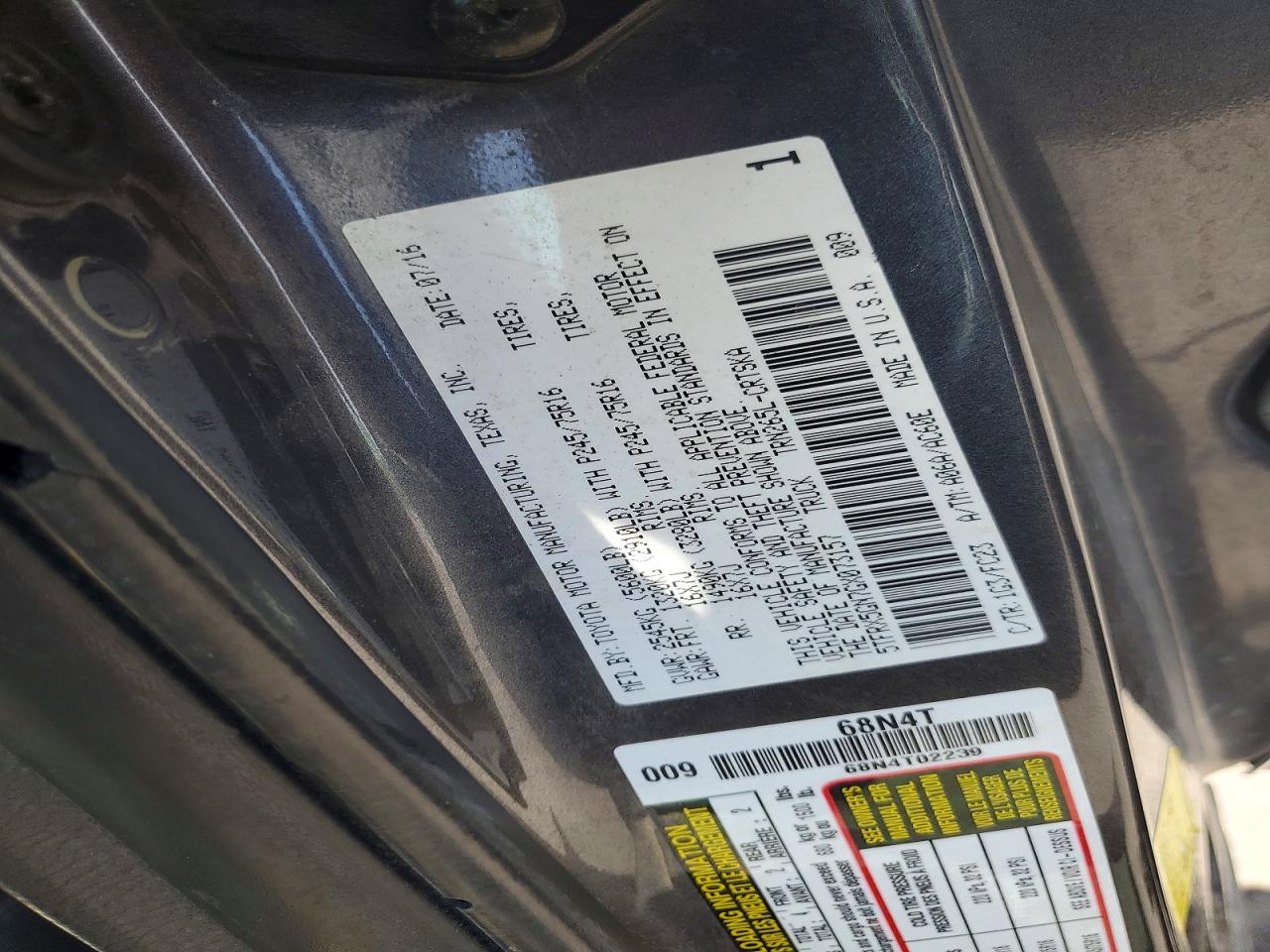 2016 TOYOTA TACOMA
