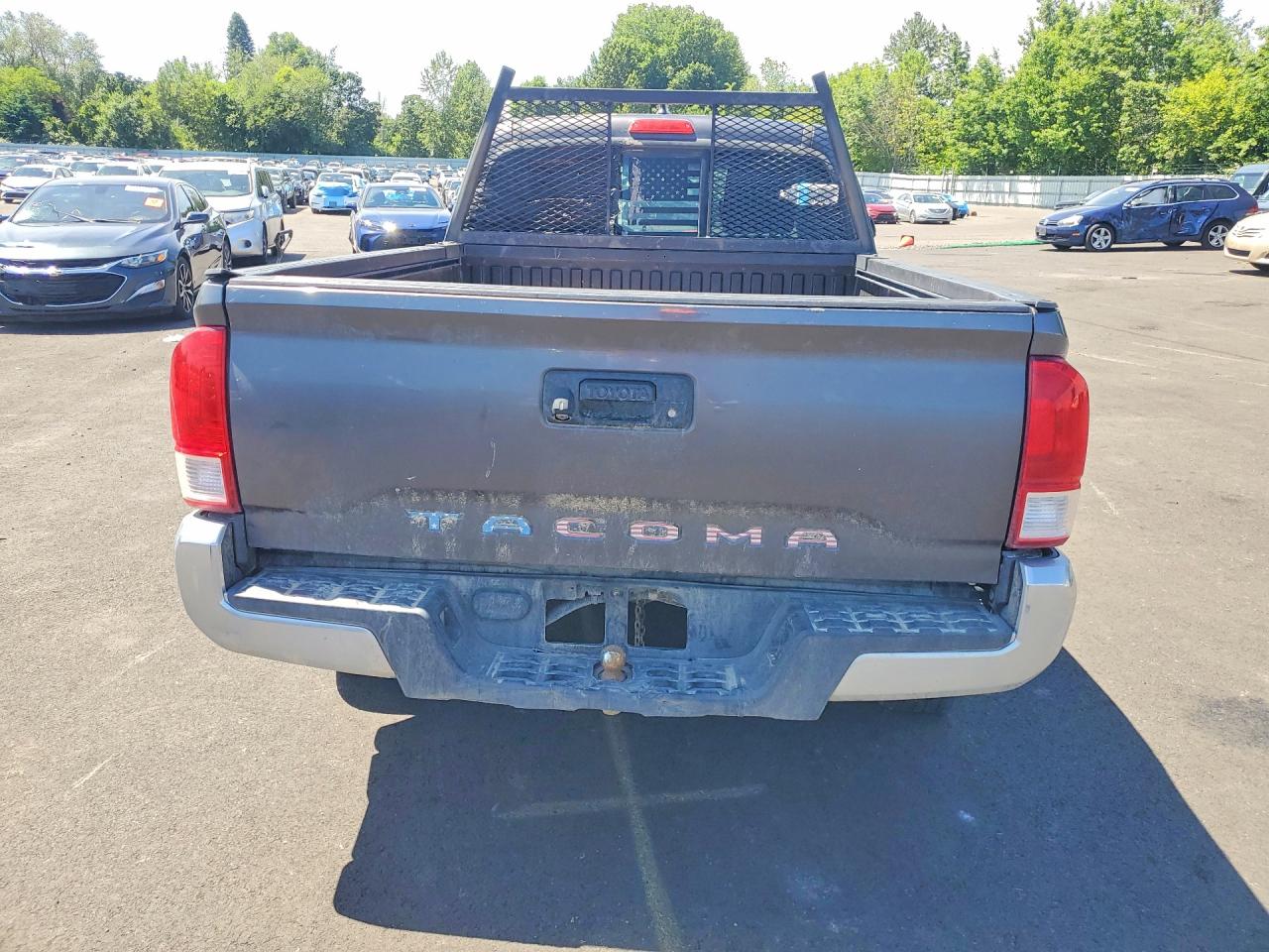 2016 TOYOTA TACOMA