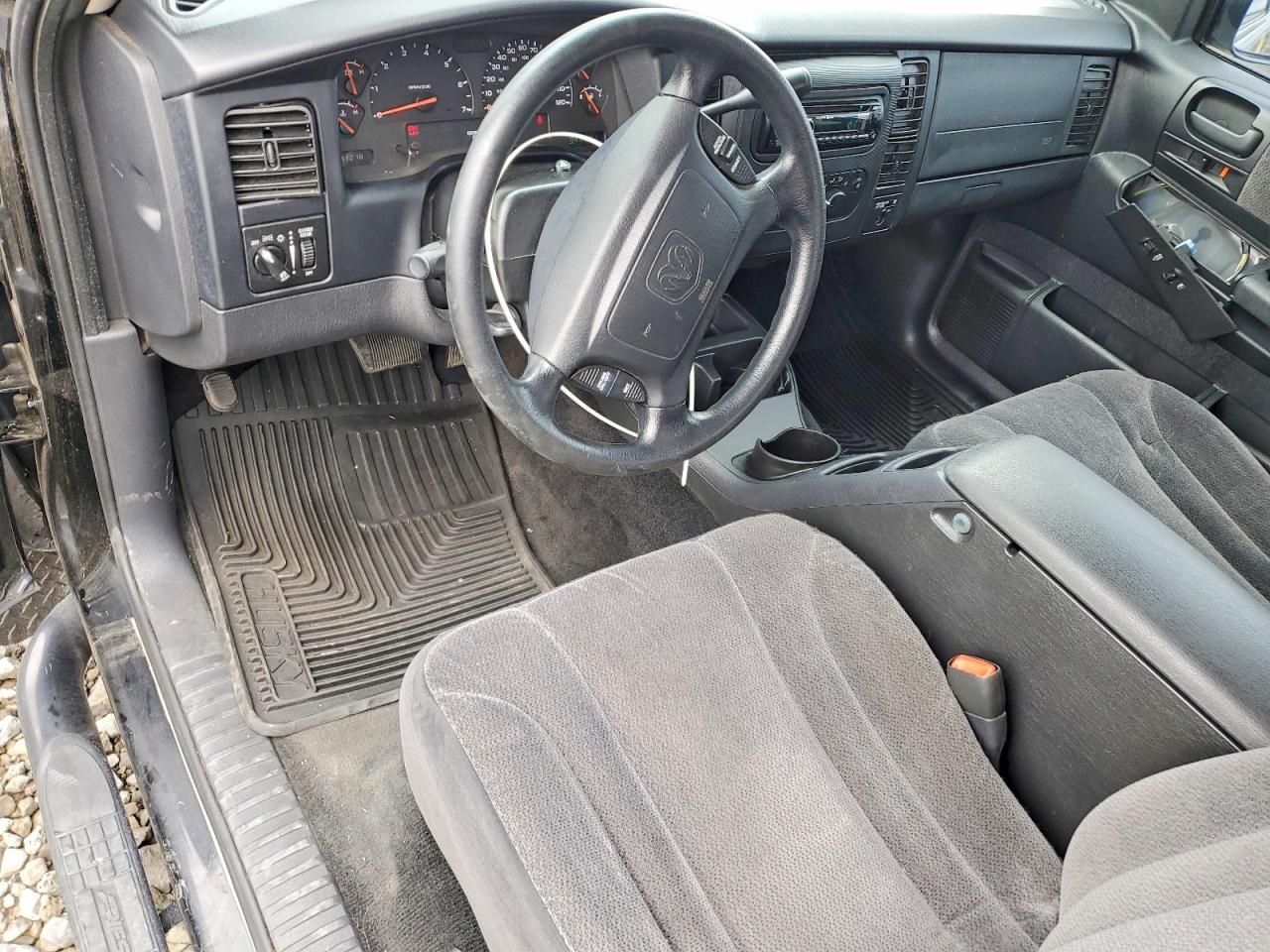 2003 DODGE DAKOTA