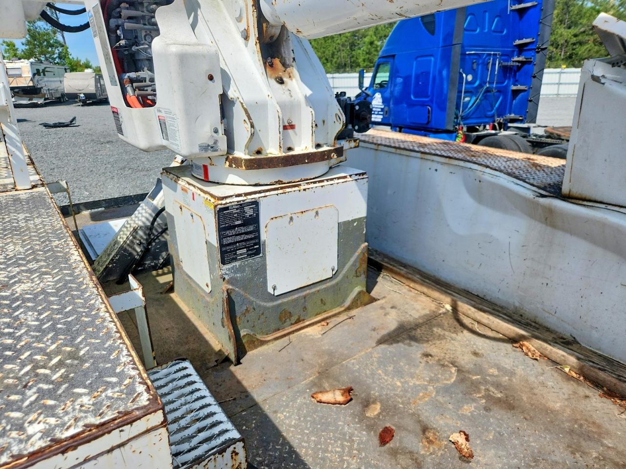 2016 INTERNATIONAL 4000 SERIE