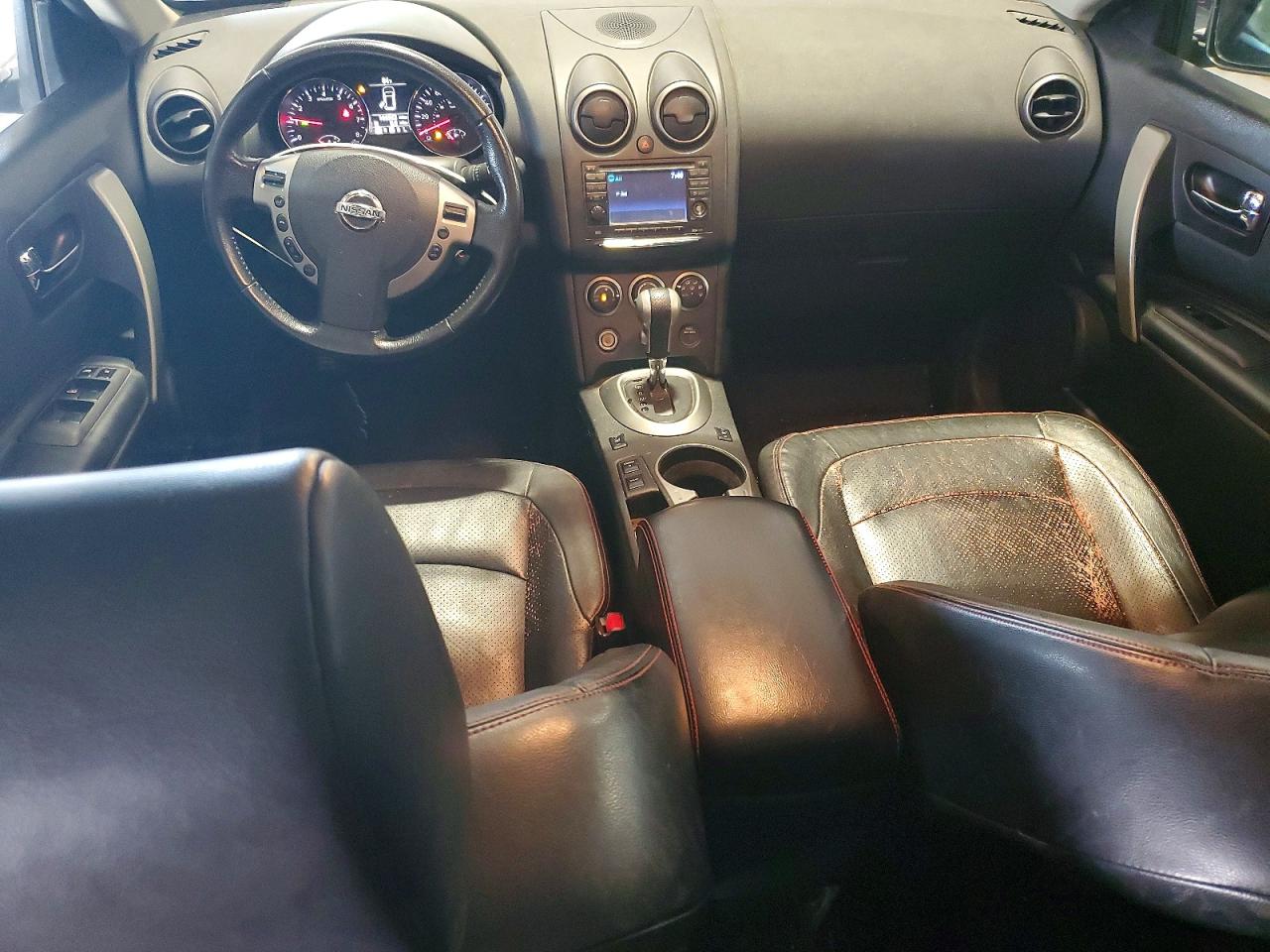 2013 NISSAN ROGUE