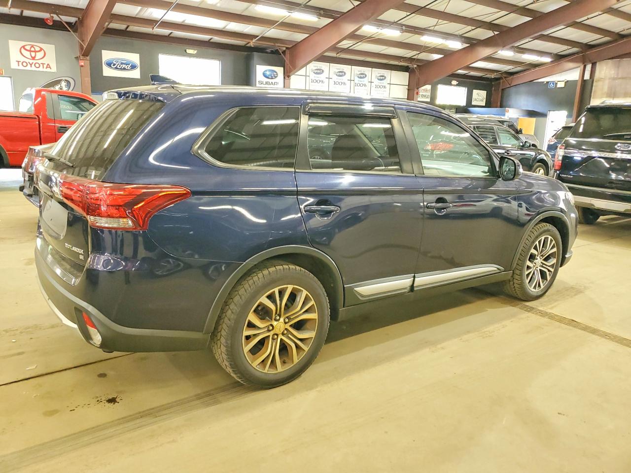 2017 MITSUBISHI OUTLANDER