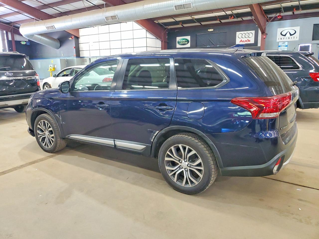 2017 MITSUBISHI OUTLANDER