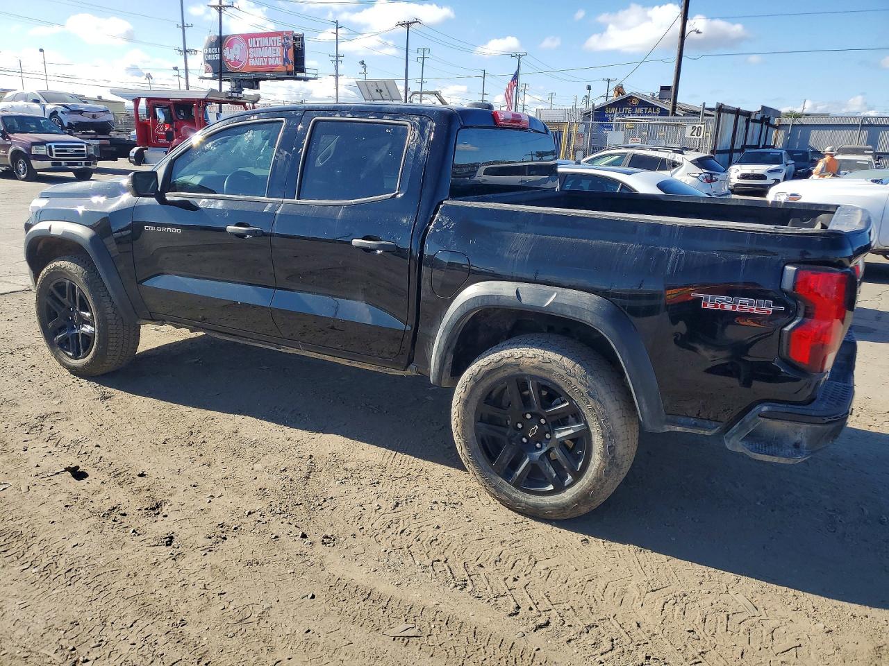 2025 CHEVROLET COLORADO