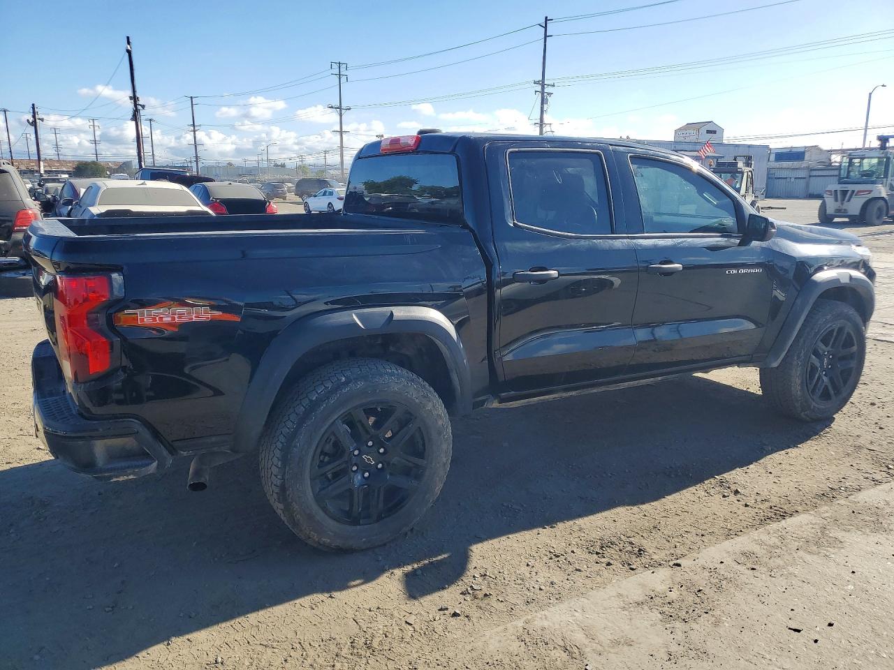 2025 CHEVROLET COLORADO