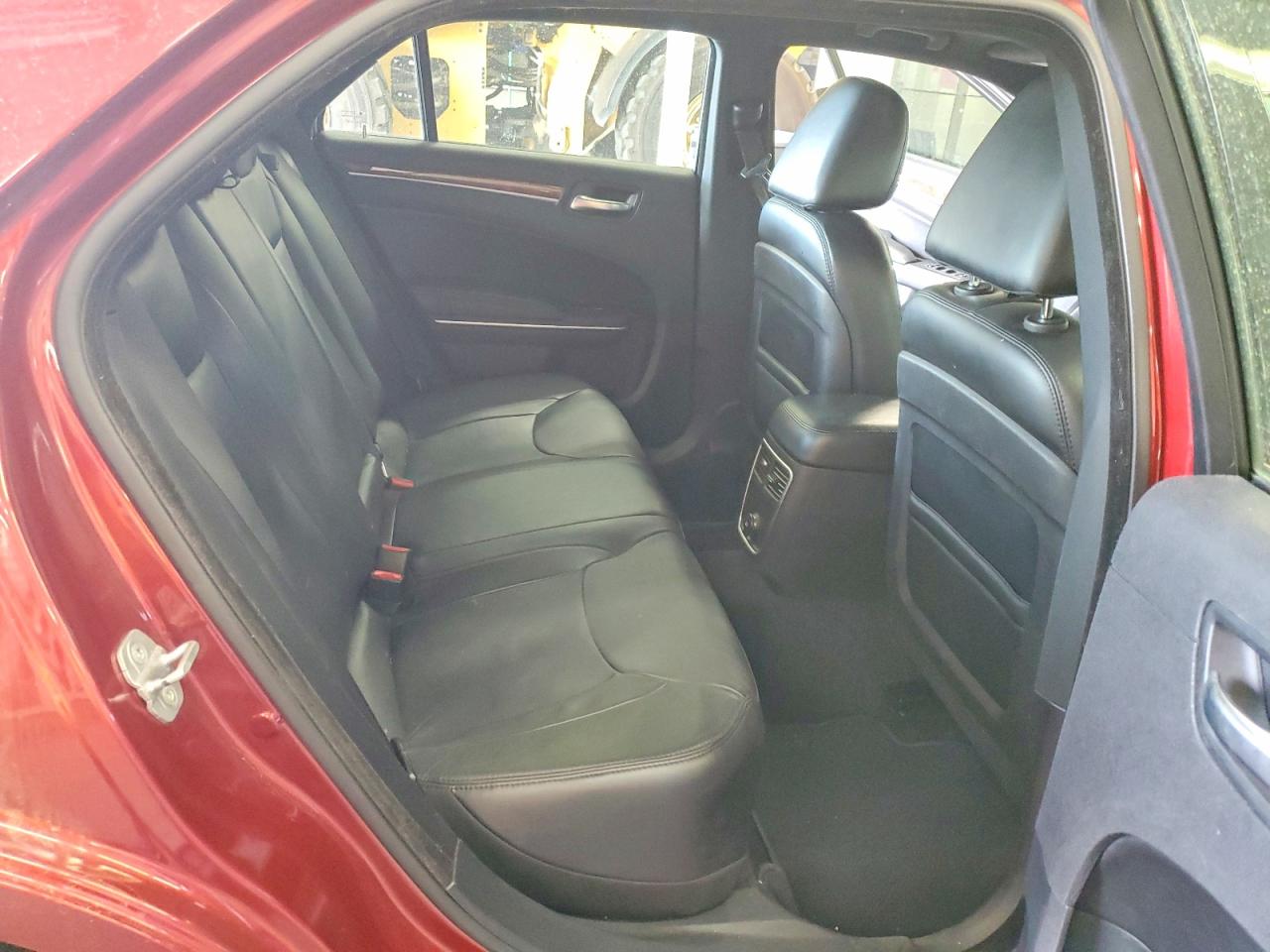 2013 CHRYSLER 300