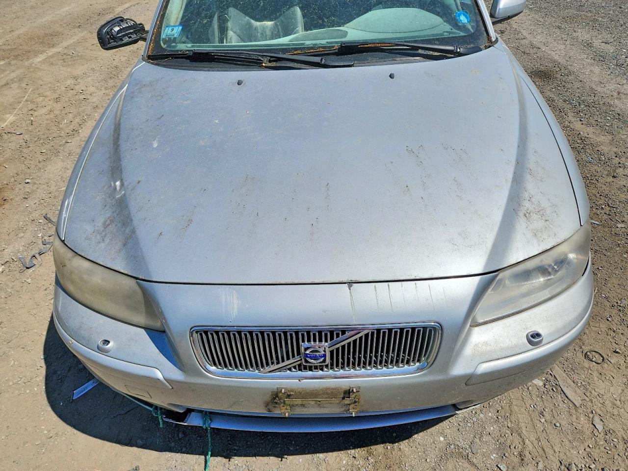 2006 VOLVO V70
