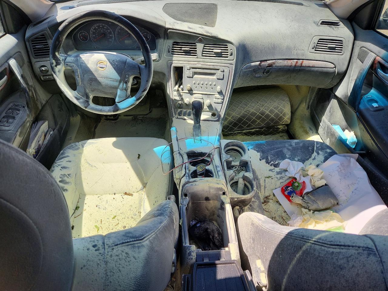 2006 VOLVO V70