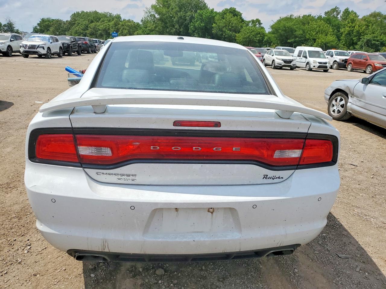 2013 DODGE CHARGER