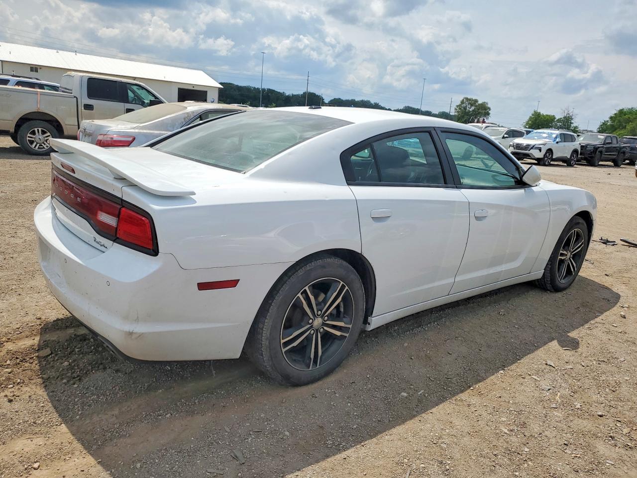 2013 DODGE CHARGER