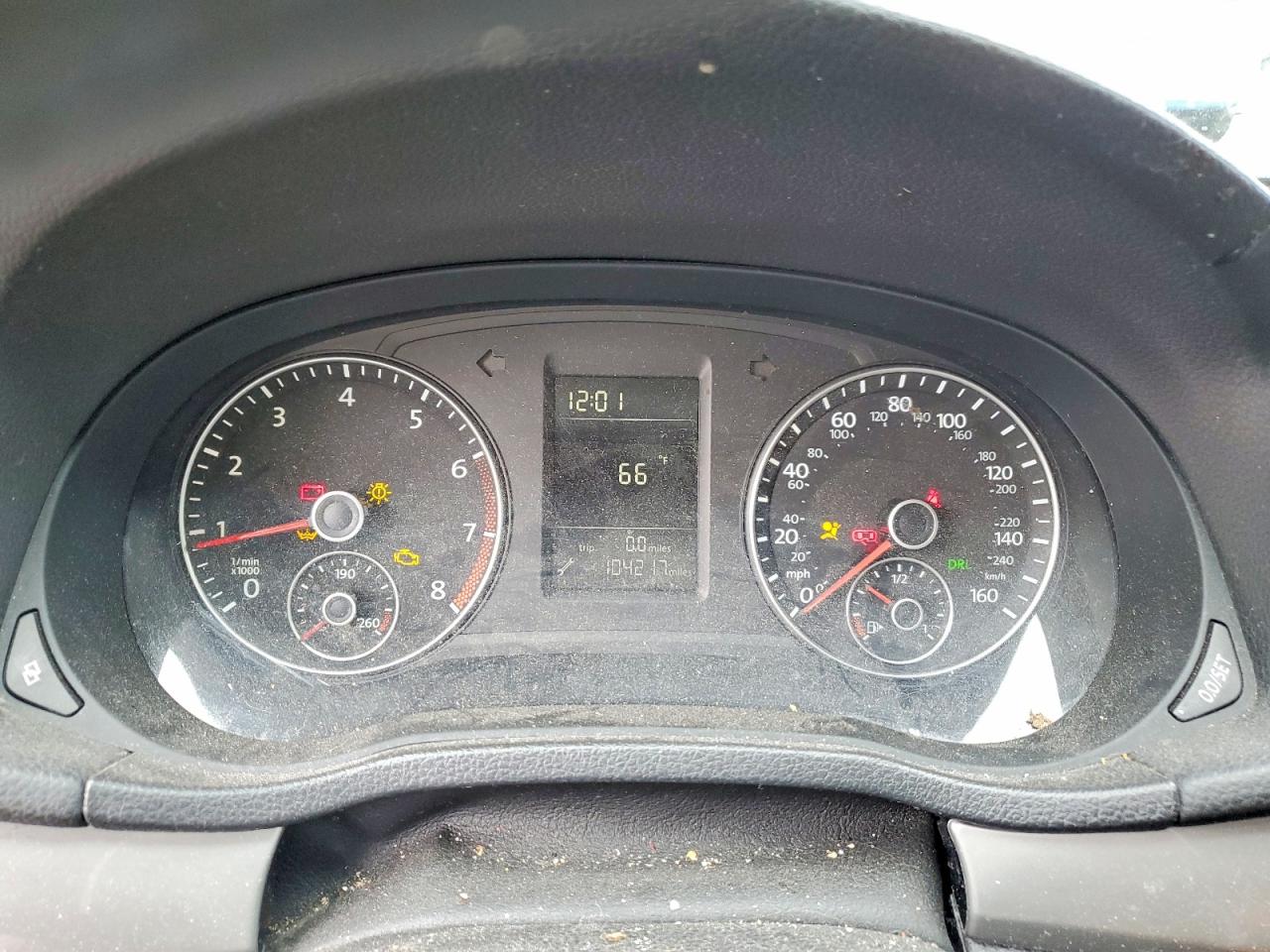 2012 VOLKSWAGEN PASSAT