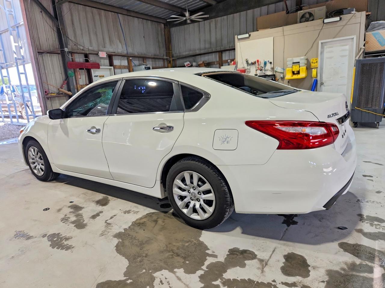 2016 NISSAN ALTIMA
