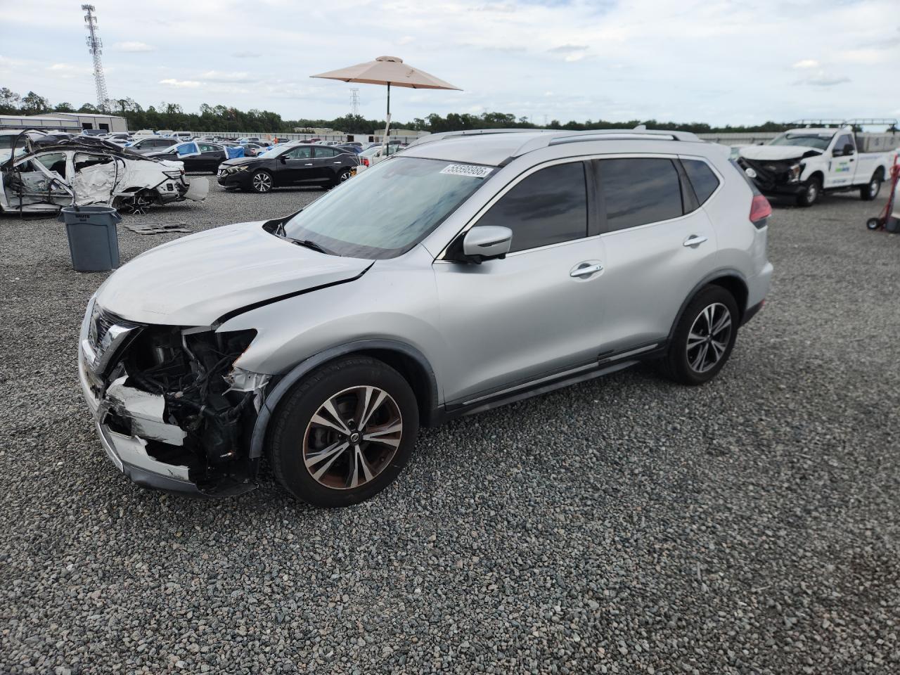 2018 NISSAN ROGUE
