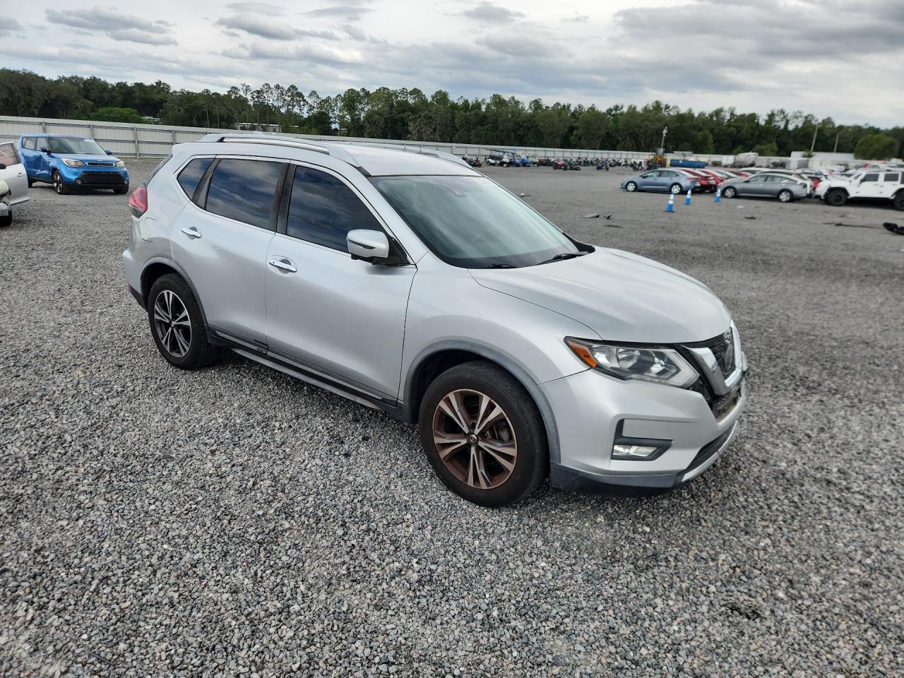 2018 NISSAN ROGUE