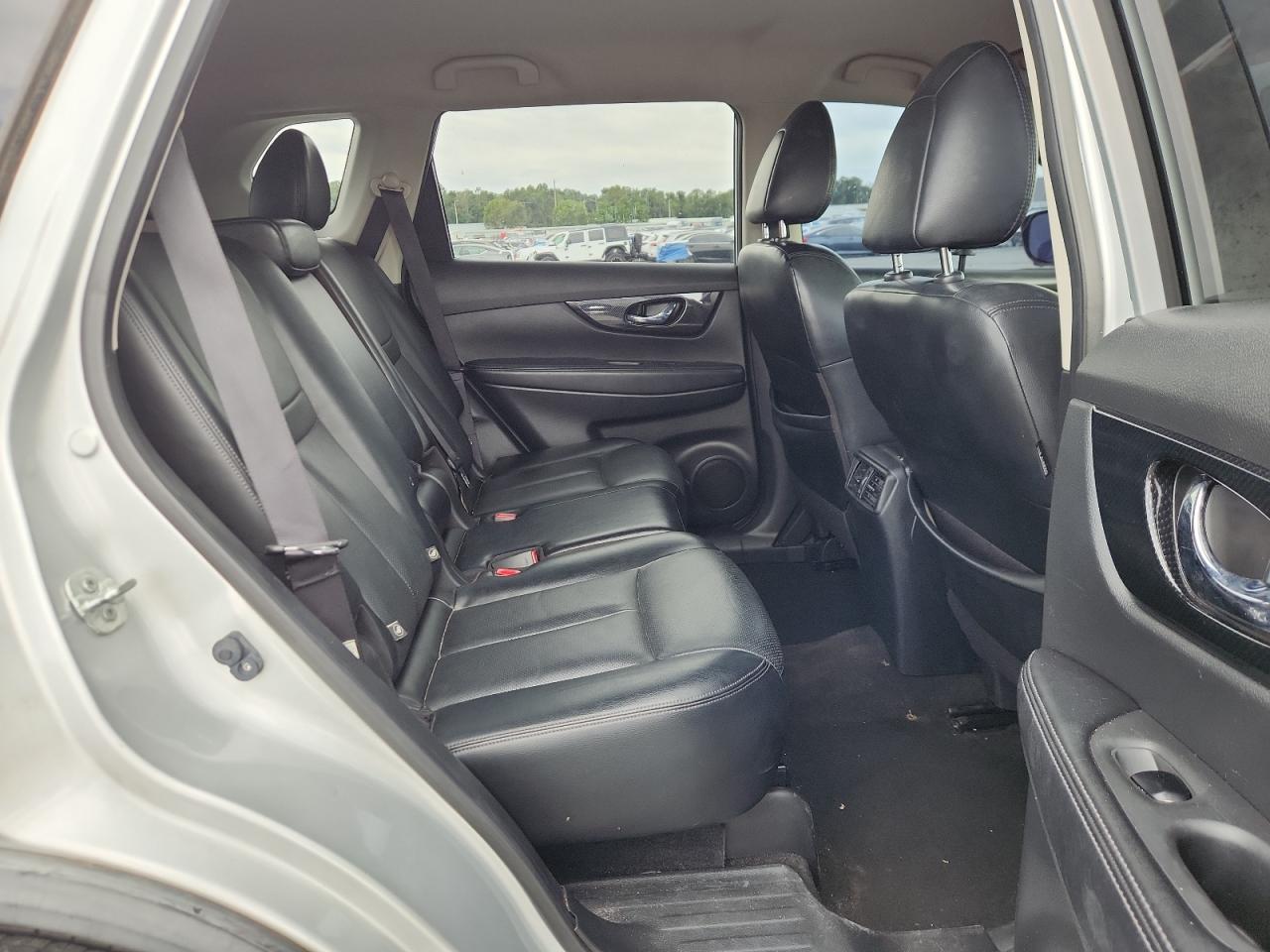 2018 NISSAN ROGUE