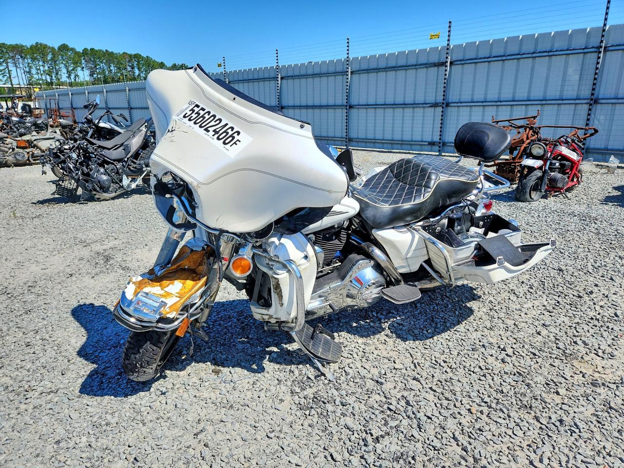 2005 HARLEY-DAVIDSON FL