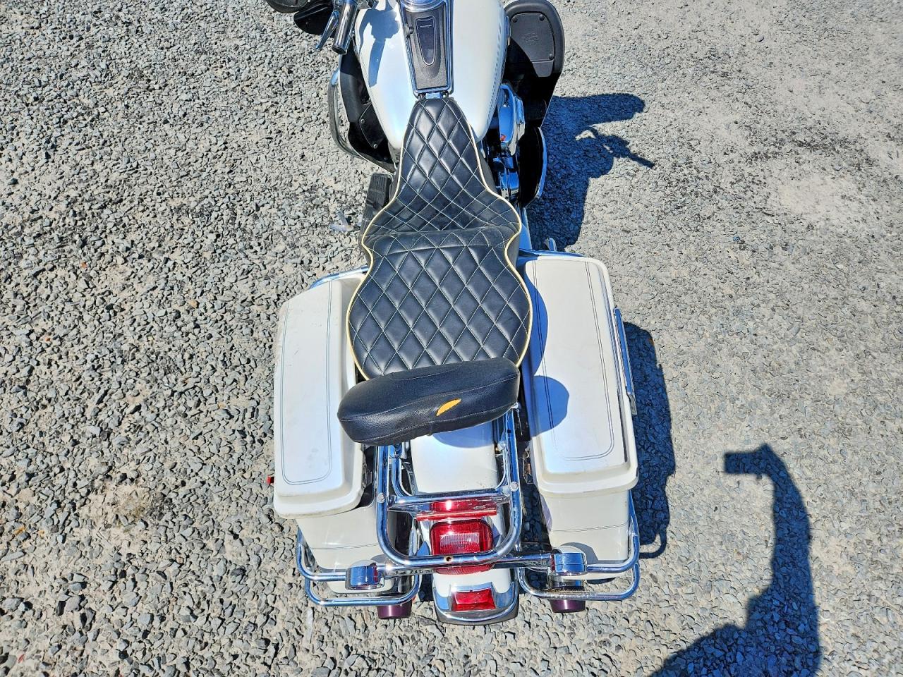 2005 HARLEY-DAVIDSON FL