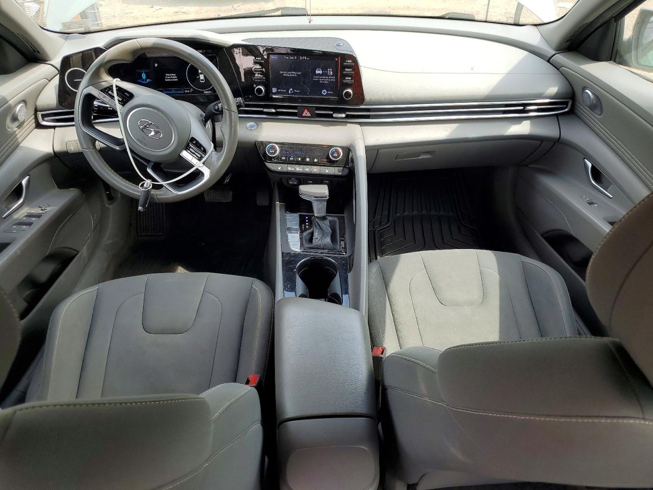 2021 HYUNDAI ELANTRA