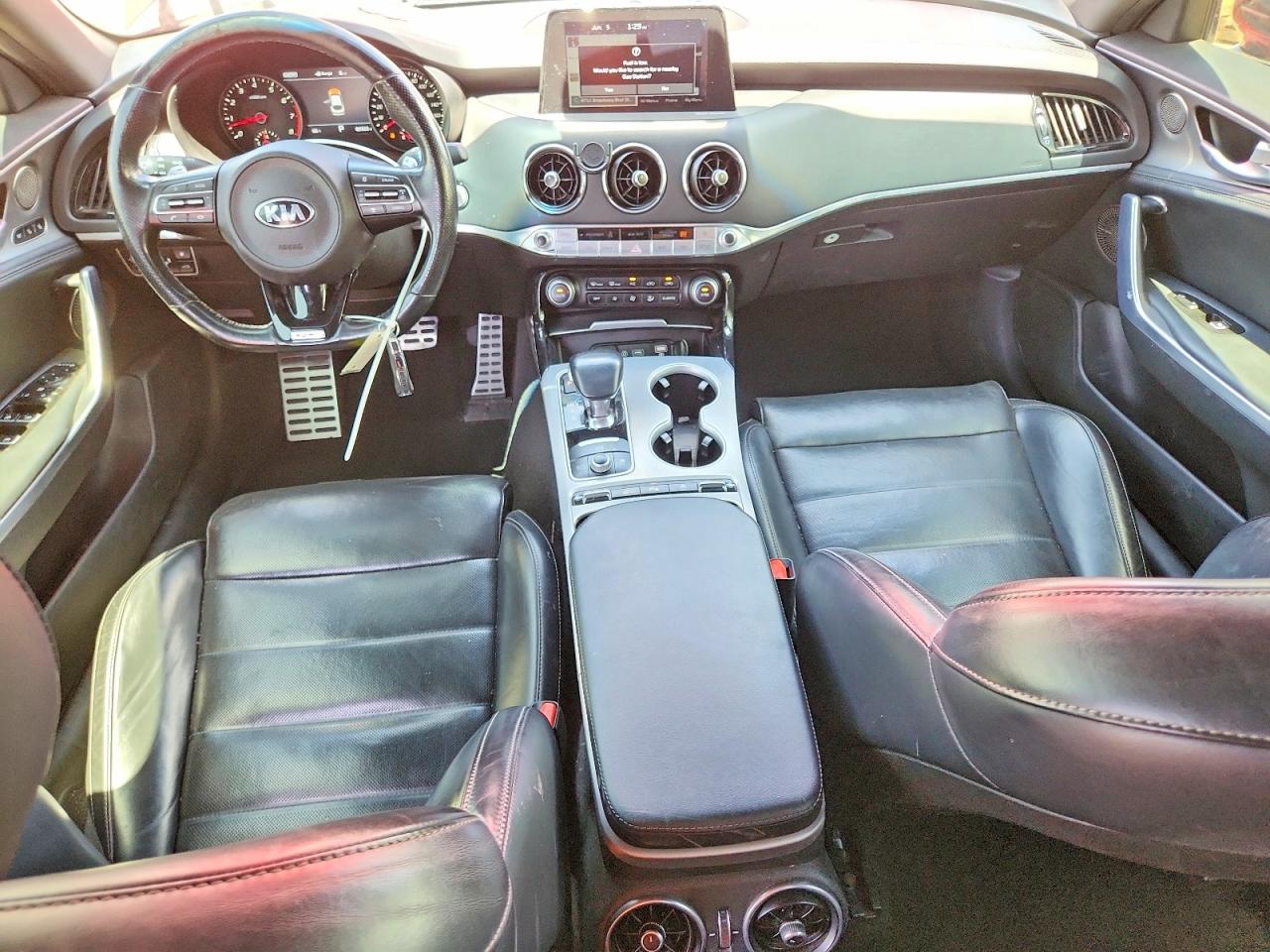 2018 KIA STINGER