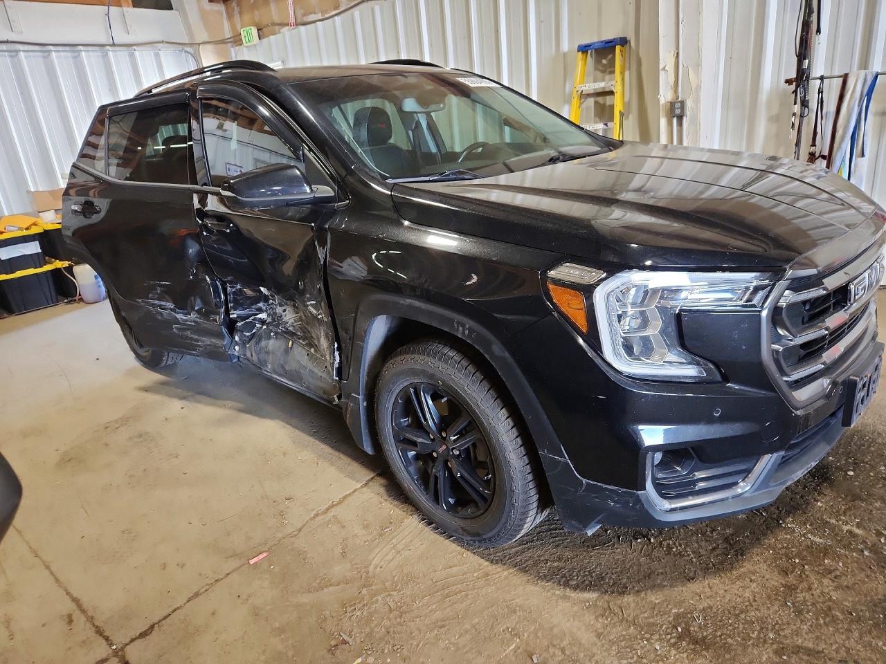 2022 GMC TERRAIN