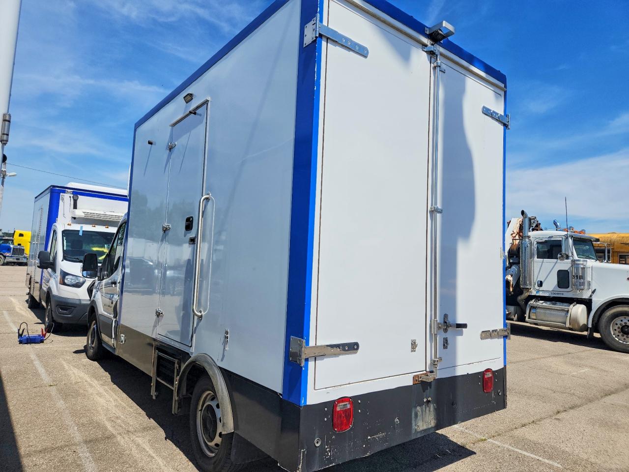 2022 FORD TRANSIT