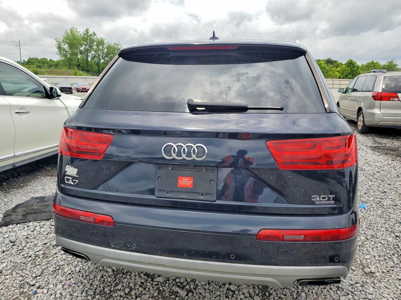 2017 AUDI Q7