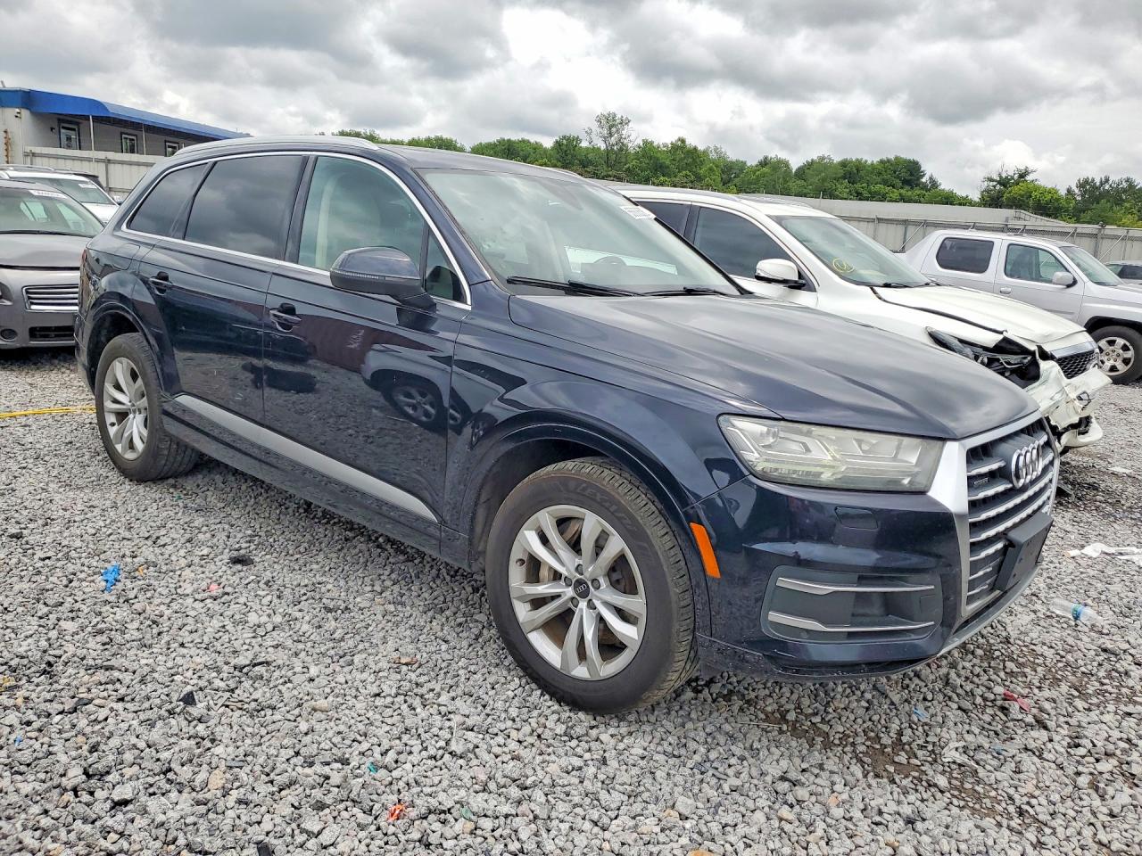 2017 AUDI Q7
