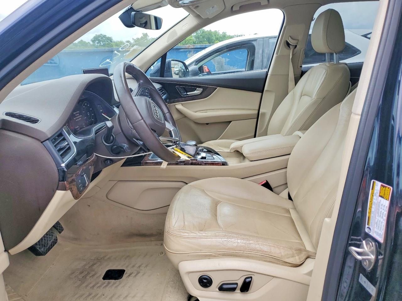 2017 AUDI Q7