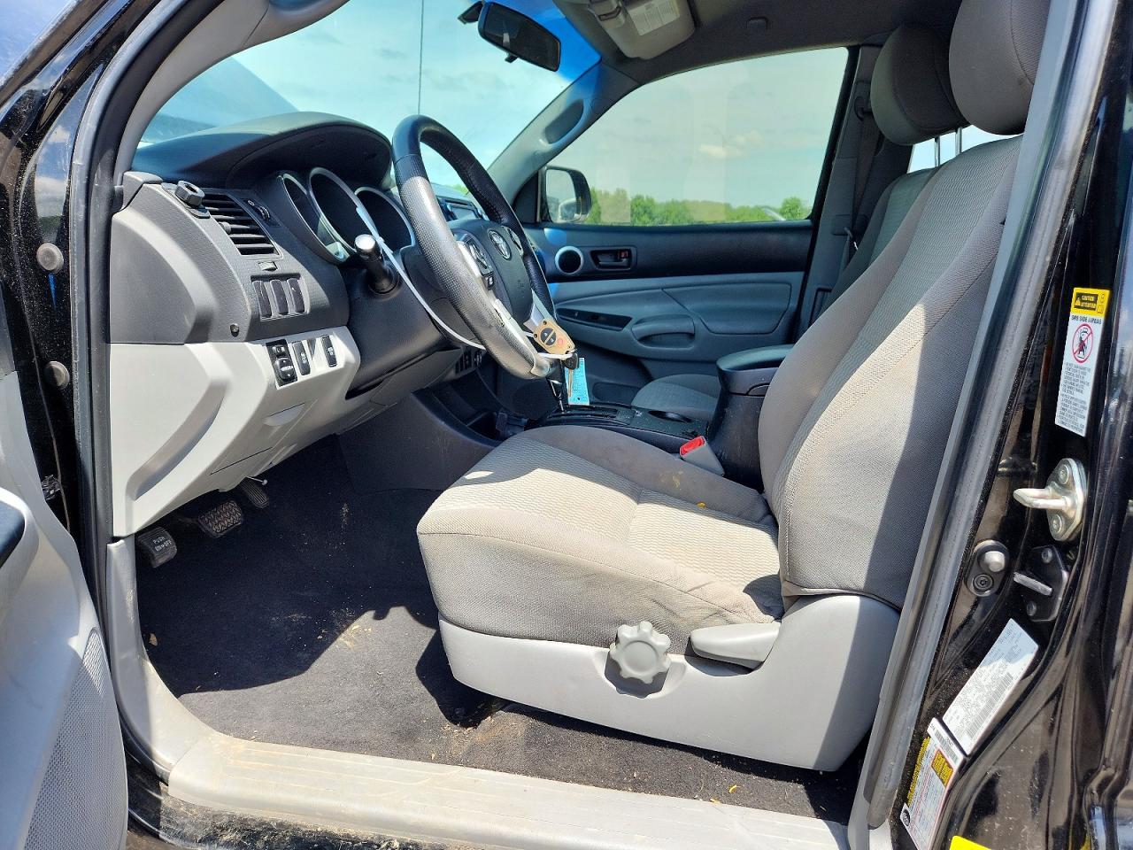 2014 TOYOTA TACOMA