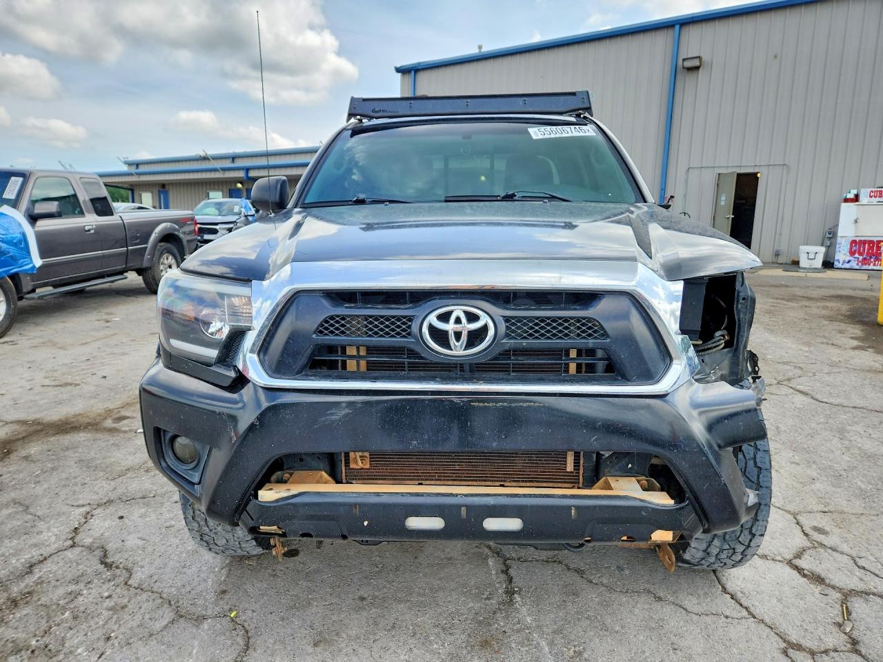 2014 TOYOTA TACOMA