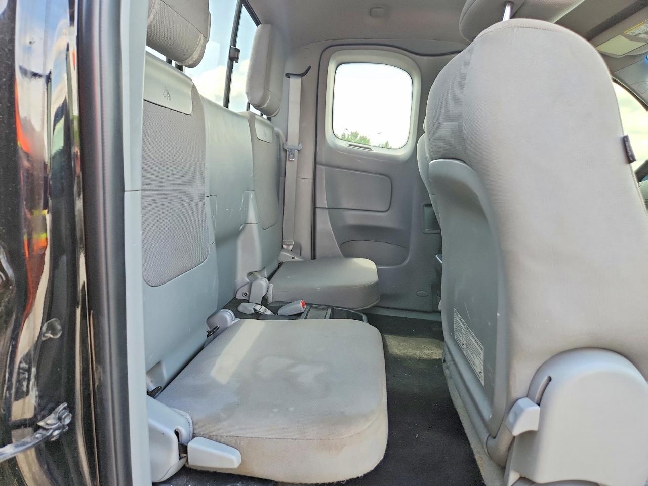 2014 TOYOTA TACOMA