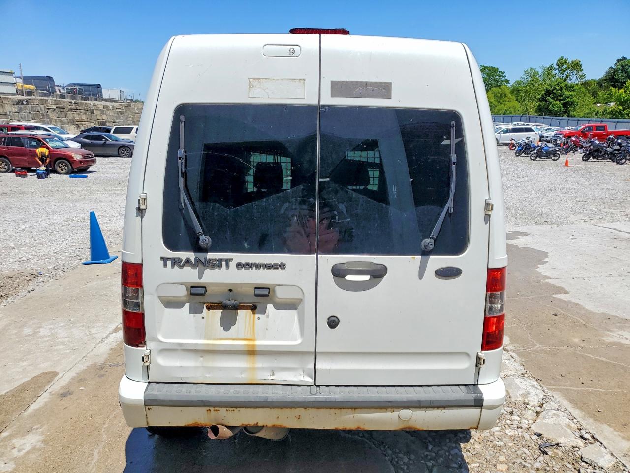 2011 FORD TRANSIT