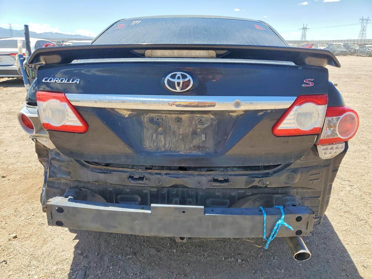 2011 TOYOTA COROLLA